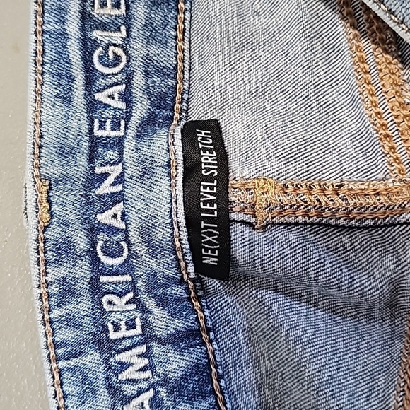American Eagle next level stretch size 4 distressed style jeggings - Picture 6 of 8